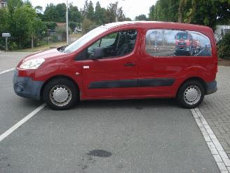 Peugeot Partner 1.6HDI  AIRCO picture 4