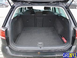 Volkswagen Golf  picture 24