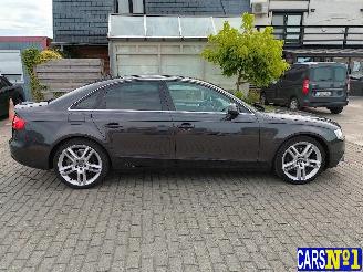 Audi A4  picture 8