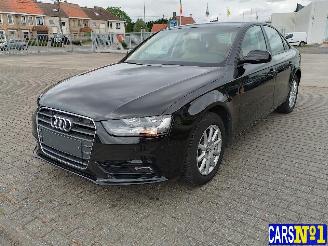 krockskadad bil auto Audi A4  2015/6