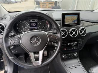 Mercedes B-klasse 220d Ambition Automaat picture 10