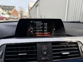 BMW 3-serie 330e Executive M-Sport picture 16