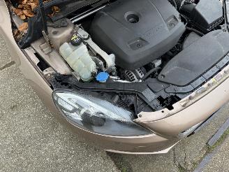 Volvo V-40 2.0 T2 Kinetic picture 20