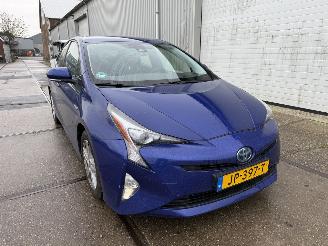 krockskadad bil auto Toyota Prius 1.8 Business Plus 2016/5