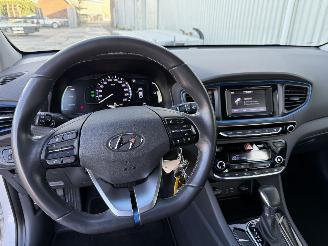 Hyundai Ioniq 1.6 GDi i-Motion picture 15