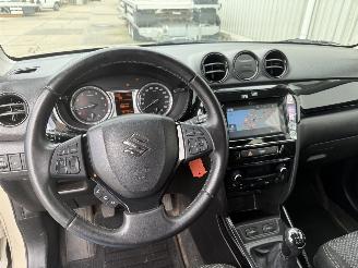 Suzuki Vitara 1.6 Style picture 15