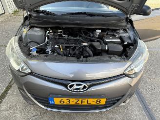 Hyundai I-20 1.2i First Edition Airco picture 13