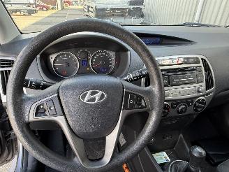 Hyundai I-20 1.2i First Edition Airco picture 17