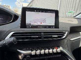 Peugeot 3008 1.2 PT Allure picture 23