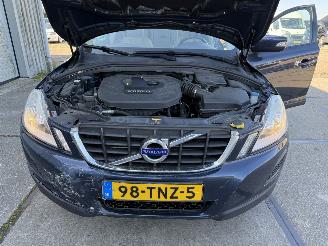 Volvo Xc-60 2.0 T5 Kinetic picture 15