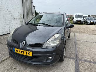 Unfallwagen Renault Clio 1.2 TCE Business 2008/12