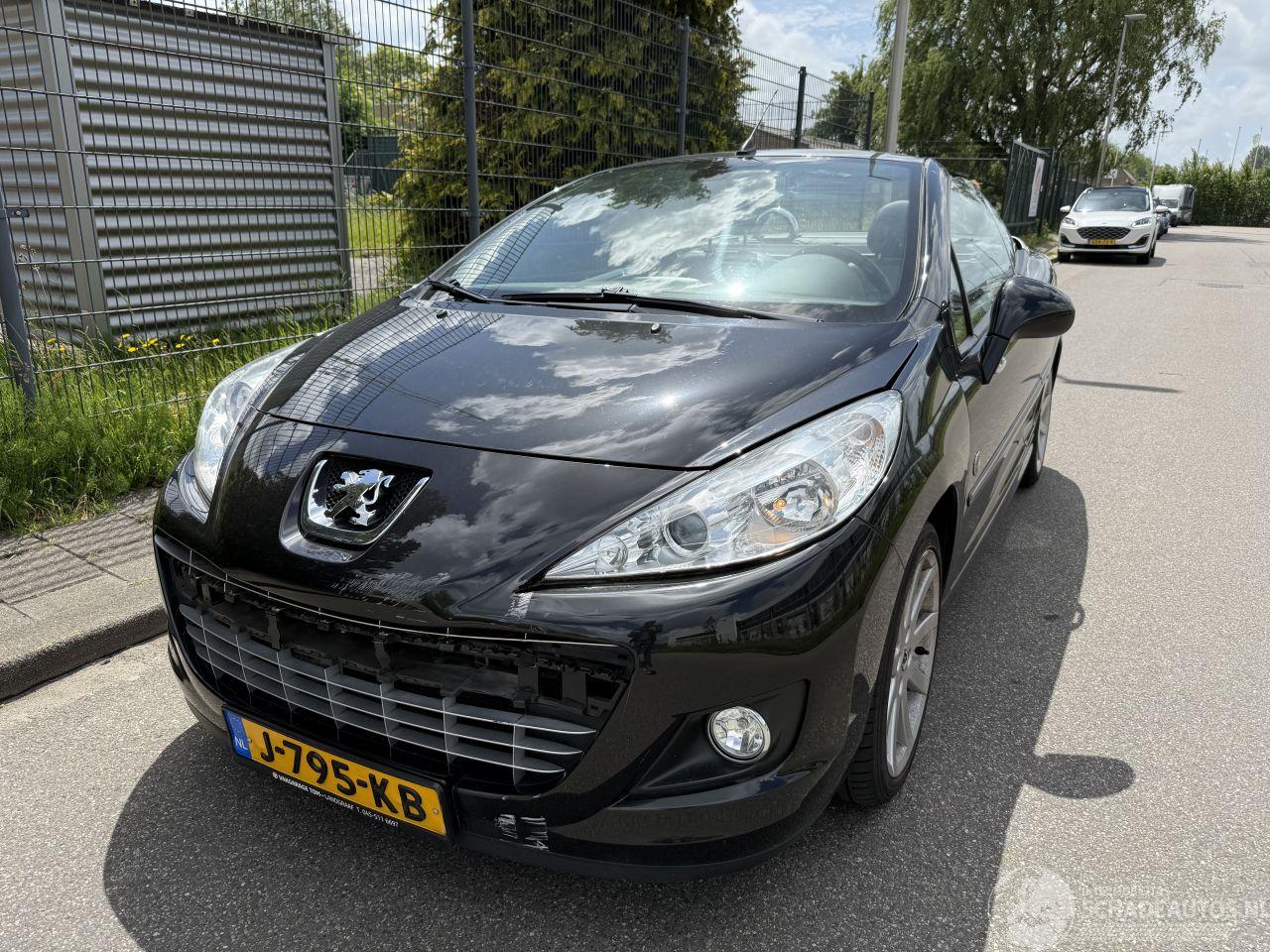Peugeot 207 1.6 VTi Roland Garros Automaat