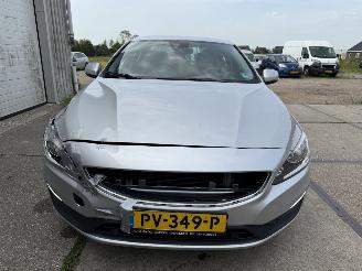 Volvo S-60 2.0 D2 picture 9