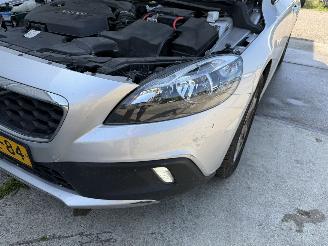Volvo V-40 Cross Country 1.6 T4 Momentum picture 17