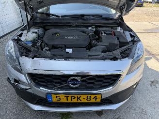 Volvo V-40 Cross Country 1.6 T4 Momentum picture 13