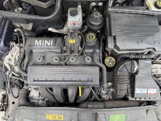 Mini Cooper 1.6 Cooper Seven picture 14