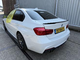 BMW 3-serie 330e High Executive M-Sport picture 3