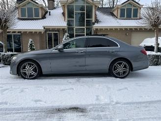 Mercedes E-klasse 220 d AMG LINE PANO NIGHT BURMESTER 360 picture 2