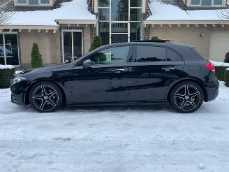 Mercedes A-klasse 180 d AMG LINE PANO NIGHT CAMERA NAVI LED picture 5
