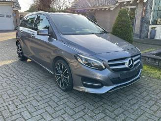 Mercedes B-klasse 200 d PANORAMADAK CAMERA NAVI LED picture 4