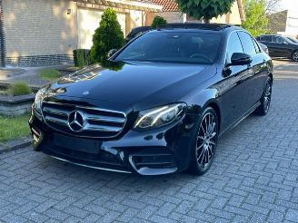 Vaurioauto  passenger cars Mercedes E-klasse 220 d AMG LINE PANO NAVI CAMERA LED 2016/10