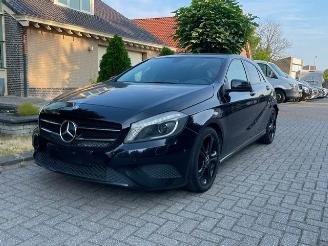 Mercedes A-klasse 200 URBAN NAVI PDC BI XENON picture 4