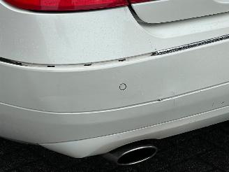 Mercedes E-klasse 200 CGI AVANTGARDE NAVI LEDER XENON picture 14