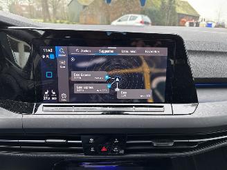 Volkswagen Golf 8 1.4 AUTOMAAT HYBRIDE PLUG IN 204 PK NAVI CLIMA CAMERA LED B.J 2023 picture 14