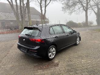 Volkswagen Golf 8 TSI NAVI CLIMA CAMERA LED CRUISE B.J 05-2022 picture 2