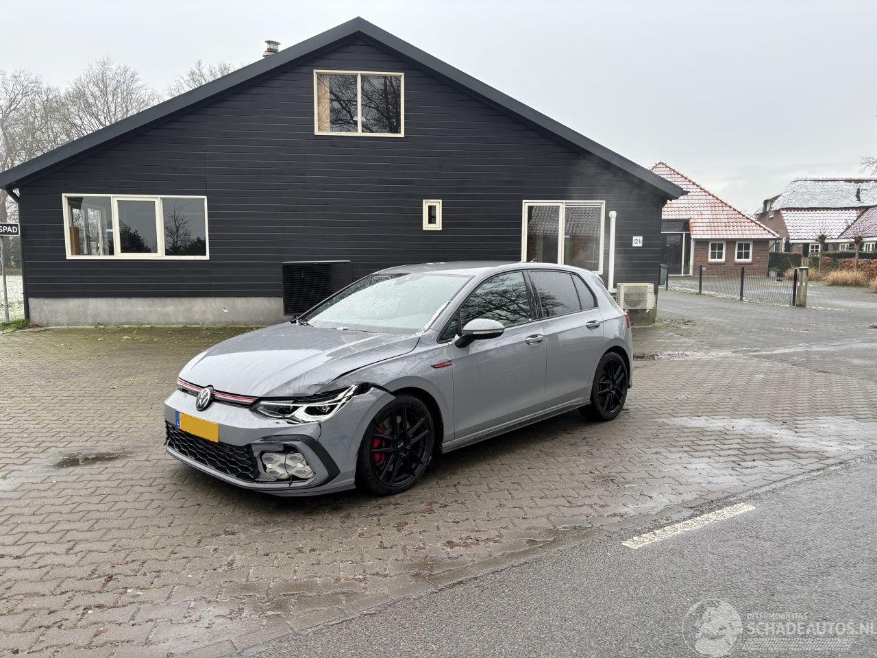 Volkswagen Golf 8 GTI 2.0 AUTOMAAT 245 PK NAVI CLIMA CAMERA LED B.J 2023