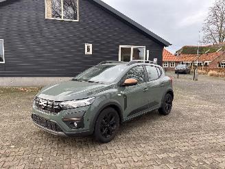 Vaurioauto  passenger cars Dacia Sandero STEPWAY EXTREEM NAVI CLIMA CAMERA LED PDC FACELIFT B.J 2024 2024/2