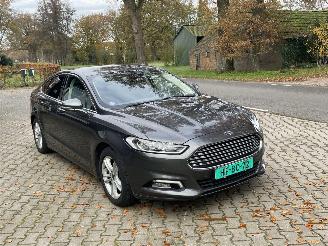 Ford Mondeo 1.5 AUTOMAAT NAVI CLIMA LED TREKHAAK B.J 11-2018 motorschade picture 3