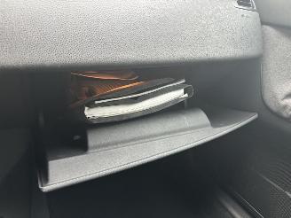 Volvo  V-50 1.8 EDITION 125 PK AIRCO TREKHAAK B.J 09-2005 GEEN SCHADE picture 13