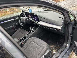 Volkswagen Golf 8 TSI 110 PK NAVI CLIMA VIRT DASH LED B.J 2023 picture 12