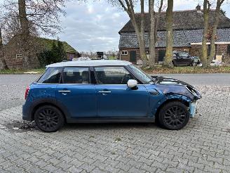 Mini Cooper AUTOMAAT 1.5 SPORT NAVI LEER CLIMA CAMERA B.J 07-2021 FULL OPTIONS picture 5