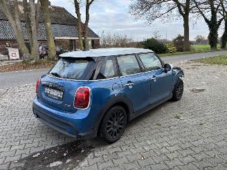 Mini Cooper AUTOMAAT 1.5 SPORT NAVI LEER CLIMA CAMERA B.J 07-2021 FULL OPTIONS picture 3
