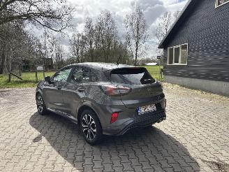 Damaged car Ford Puma ST LINE NAVI CLIMA CRUISE STOELVERW B.J 2021 LICHTE SCHADE 2021/2