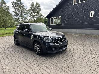 Mini Countryman COOPER HYBRIDE PLUG IN SE 4AWD AUTOMAAT NAVI CLIMA LEER LED PDC B.J 2019 picture 1