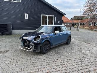 Mini Cooper AUTOMAAT 1.5 SPORT NAVI LEER CLIMA CAMERA B.J 07-2021 FULL OPTIONS picture 1