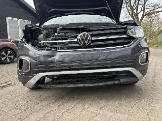 Volkswagen T-Cross TSI 110 PK STYLE NAVI CLIMA CAMERA VIRT DASH B.J 09-2022 PLAATSCHADE picture 14