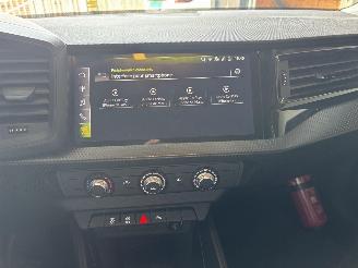 Audi  TFSI 95 PK VIRT DASH AIRCO PDC B.J 2023 LICHTE SCHROEFSCHADE picture 12