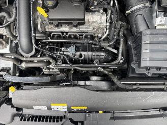 Audi A1 TFSI VIRT DASH AIRCO PDC B.J 2023 LICHTE SCHROEFSCHADE picture 13