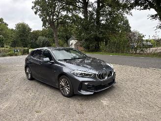 BMW 1-serie 118 M SPORT 6 BAK NAVI CLIMA CAMERA PDC LED B.J 2020 picture 3