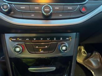 Opel Astra  picture 17