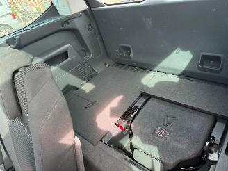 Peugeot 5008 I  STYLE picture 18