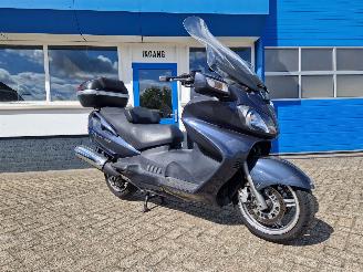 krockskadad bil motor Suzuki  AN 650 BURGMAN EXECUTIVE 2012/8
