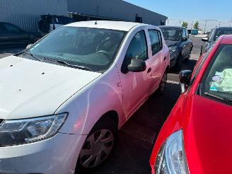 Unfallwagen Dacia Sandero 1.5 dci 2017/1