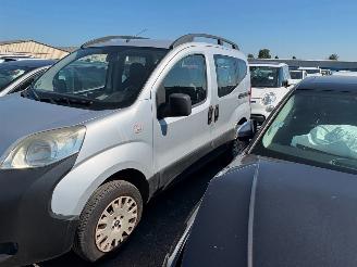 Unfallwagen Citroën Nemo  2012/8