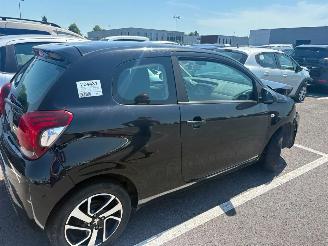 Peugeot 108  picture 5