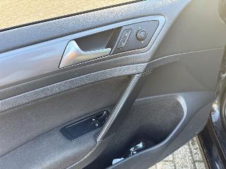 Volkswagen Golf 1.2 TSI 16V Hatchback  Benzine 1.197cc 63kW (86pk) FWD 2012-08/2017-03  CJZB picture 17